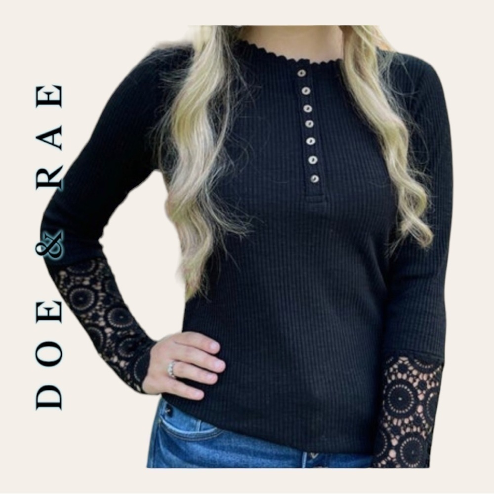 2018. DOE & RAE THERMAL LONG SLEEVE TOP WITH CROCHET ON SLEEVES‎ SIZE 1XL BLK